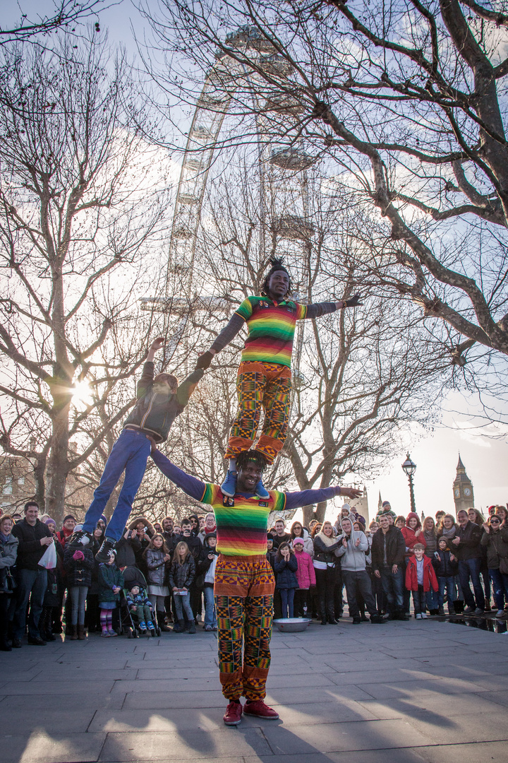 Fanti Acrobats