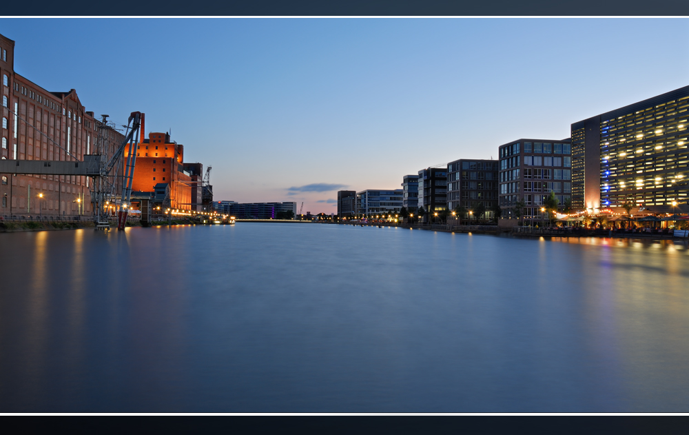 Far away-Duisburg Innenhafen