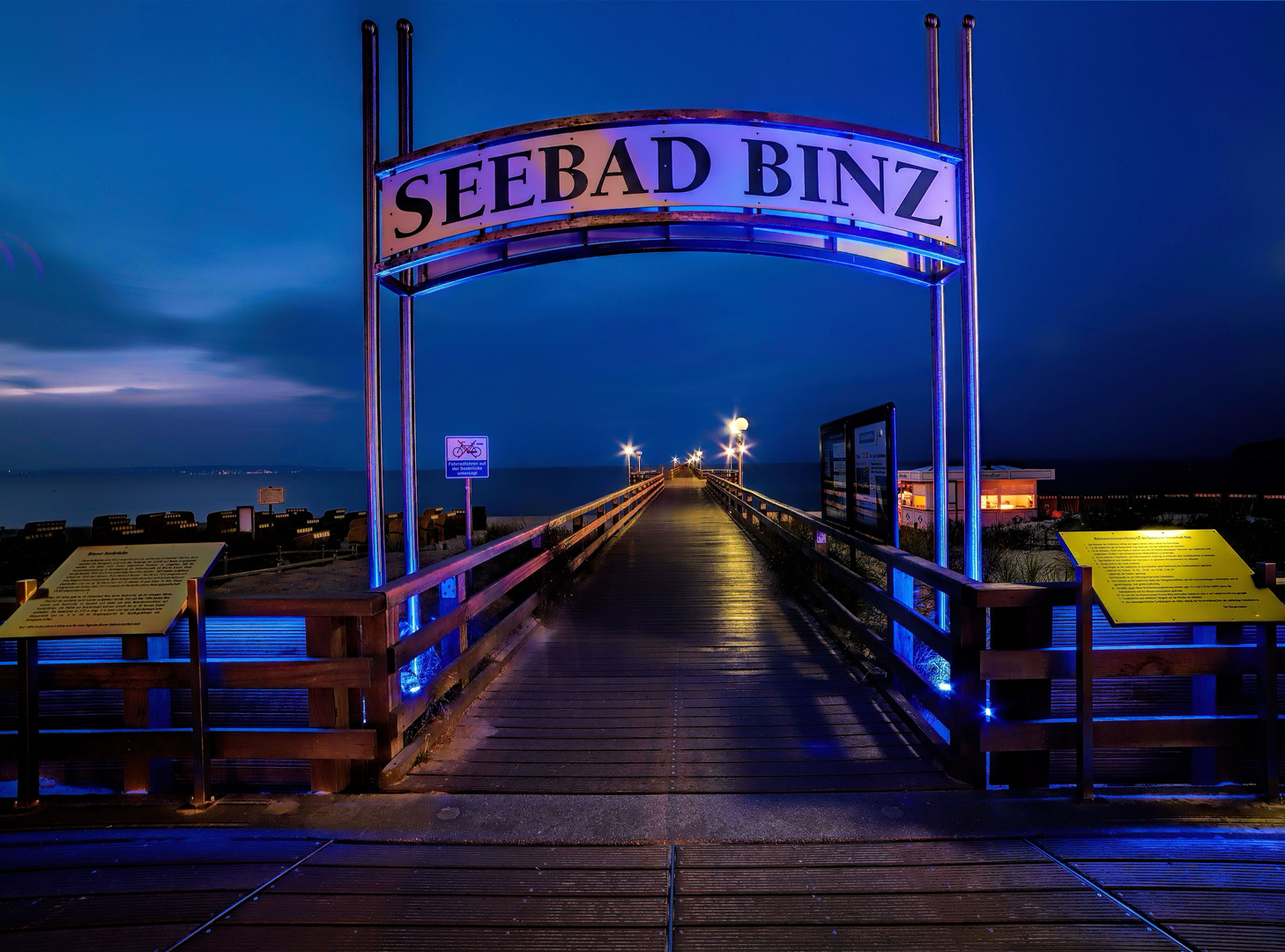 Farbe vs Monochrom - Seebad Binz 