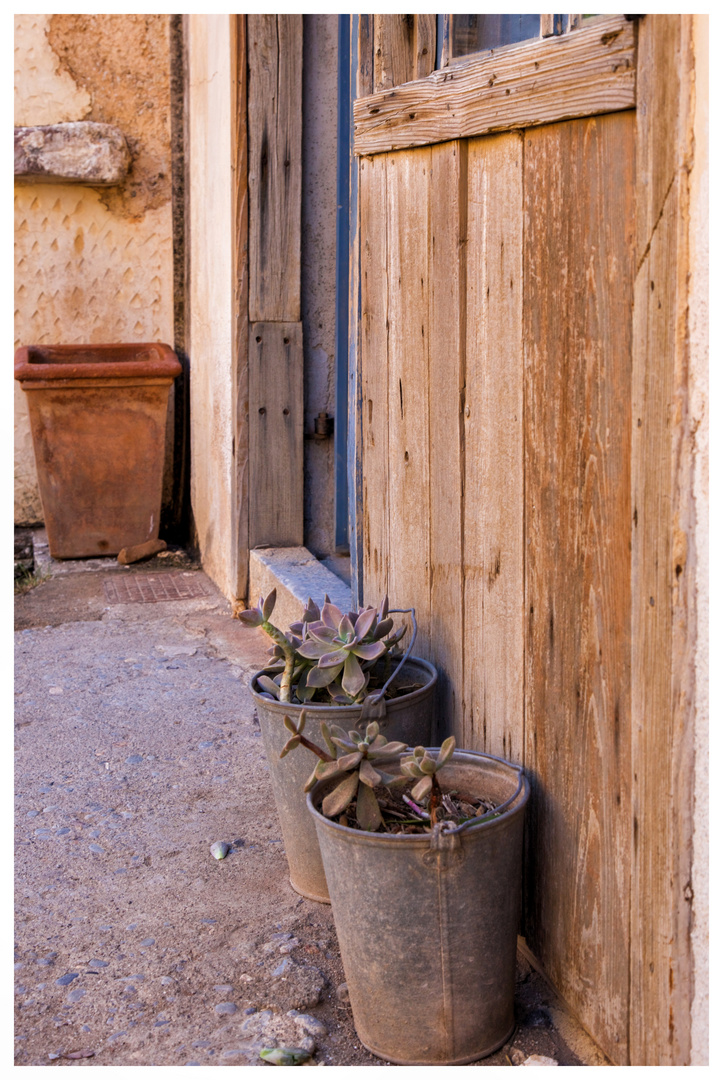 Farben auf Spinalonga.