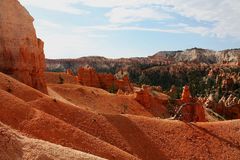 Farben des Bryce - Morgens am Navajo Loop Trail