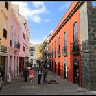 Farbenfrohe Straßen in Puerto de la Cruz