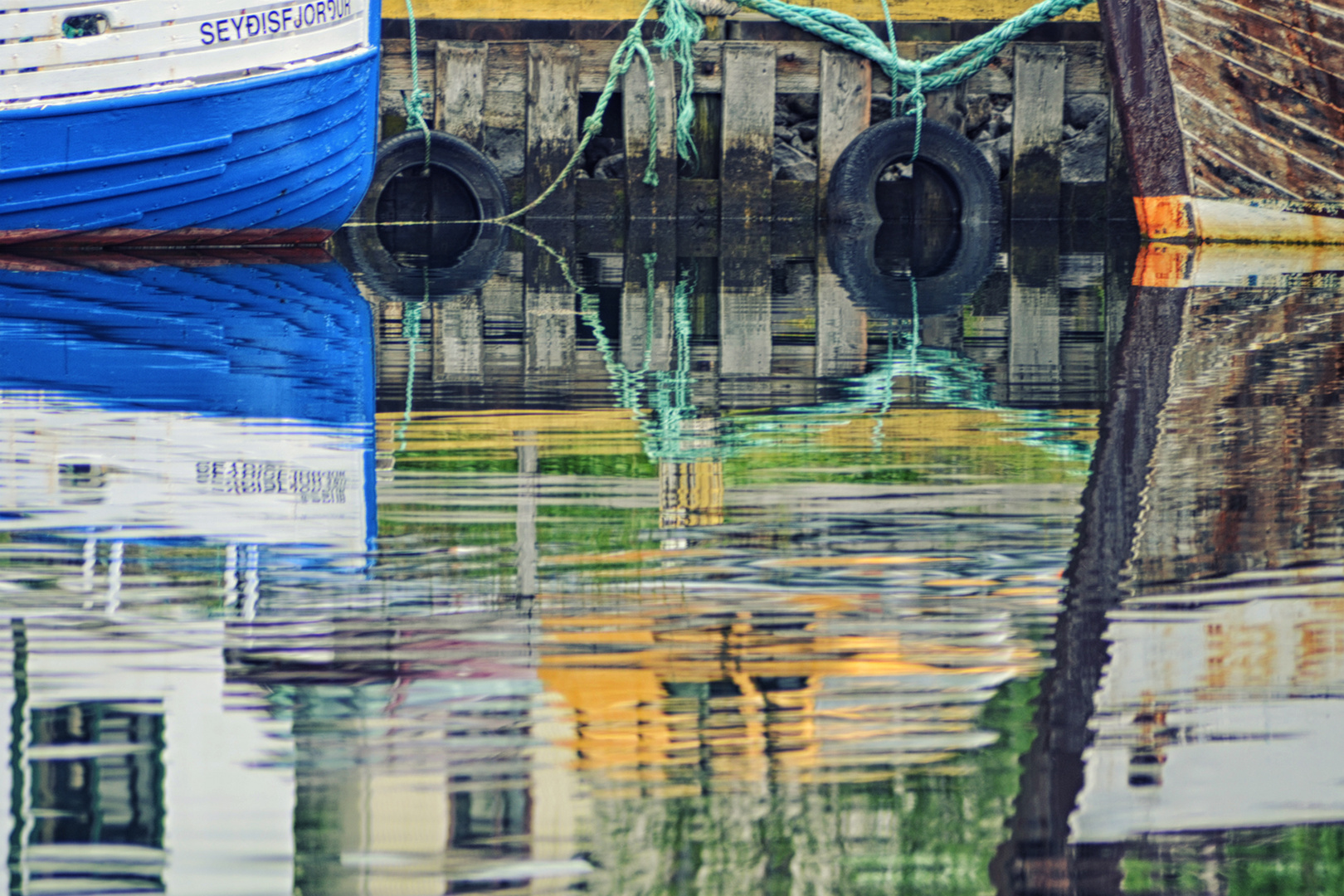 farbenfroher Hafen 