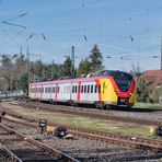  Farbenfroher Nahverkehr