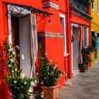 Farbenpracht in Burano, Venedig, Italien