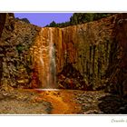 Farbenrausch am Wasserfall