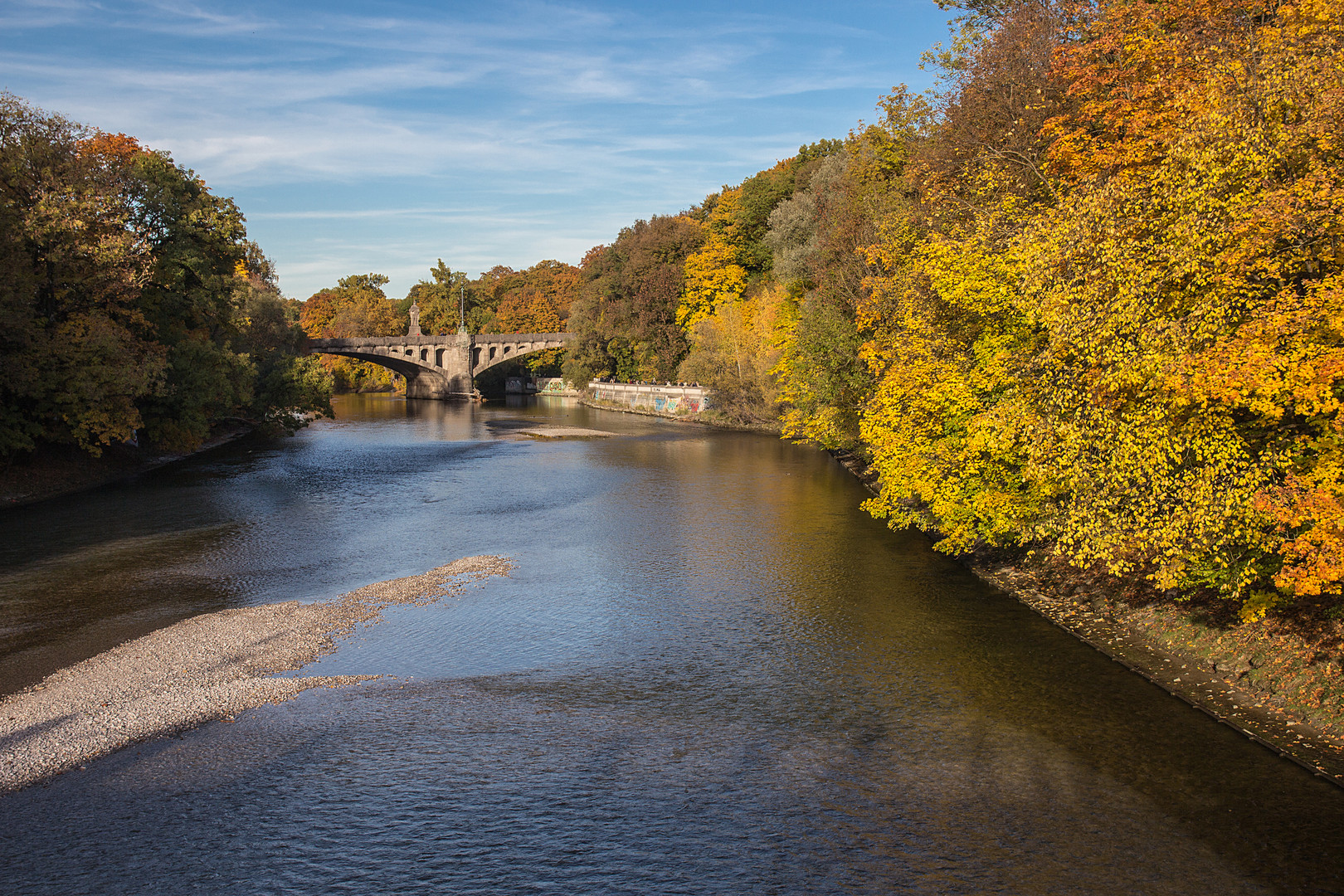 Farbenrausch an der Isar