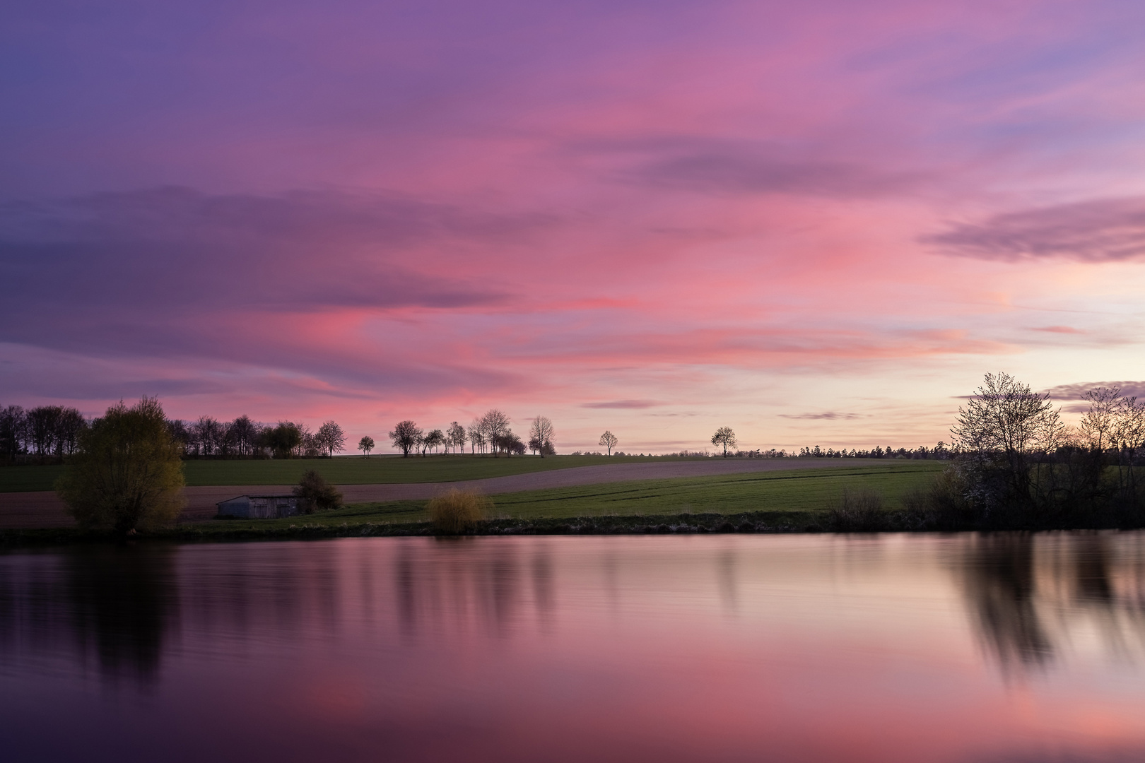 Farbenspiel am Neuweiher