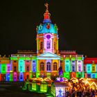 Farbgewaltiger Weihnachtsmarkt