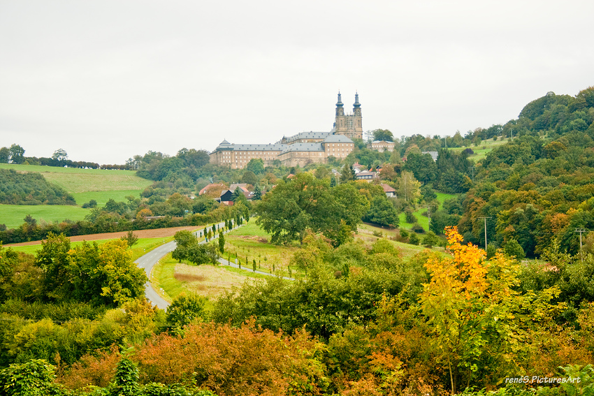 farbige Herbststimmung am Kloster Banz