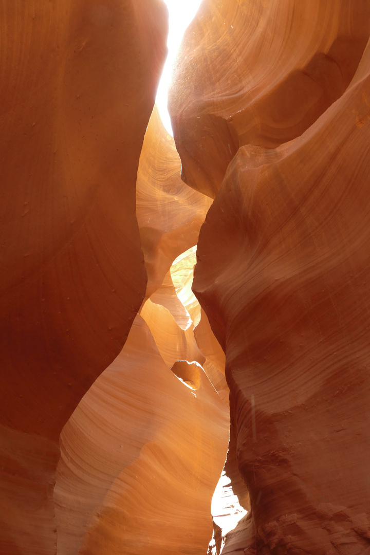 Farbiger Sandstein im Antelope Canyon