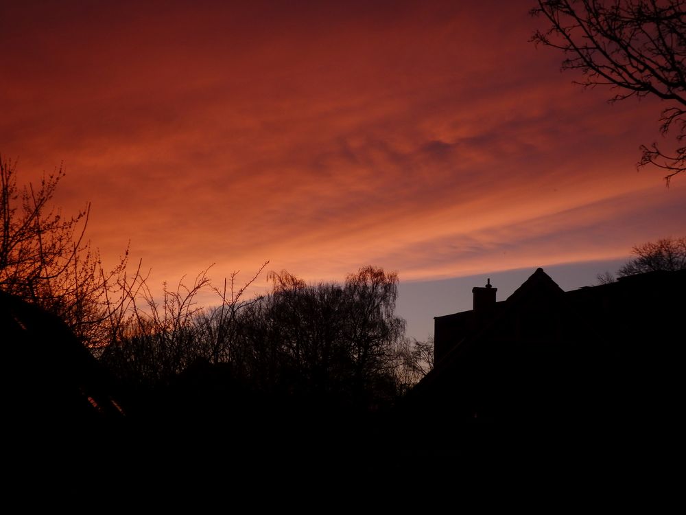 Farbiger Sonnenuntergang über Münster in Westfalen