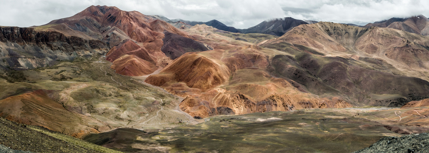 Farbiges Land, Tibet