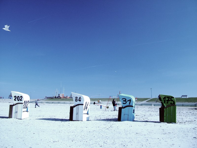 Farbspiel am Strand