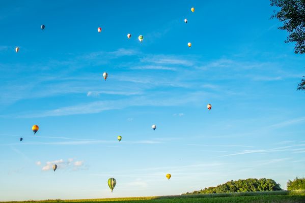 Farbtupfer am Himmel