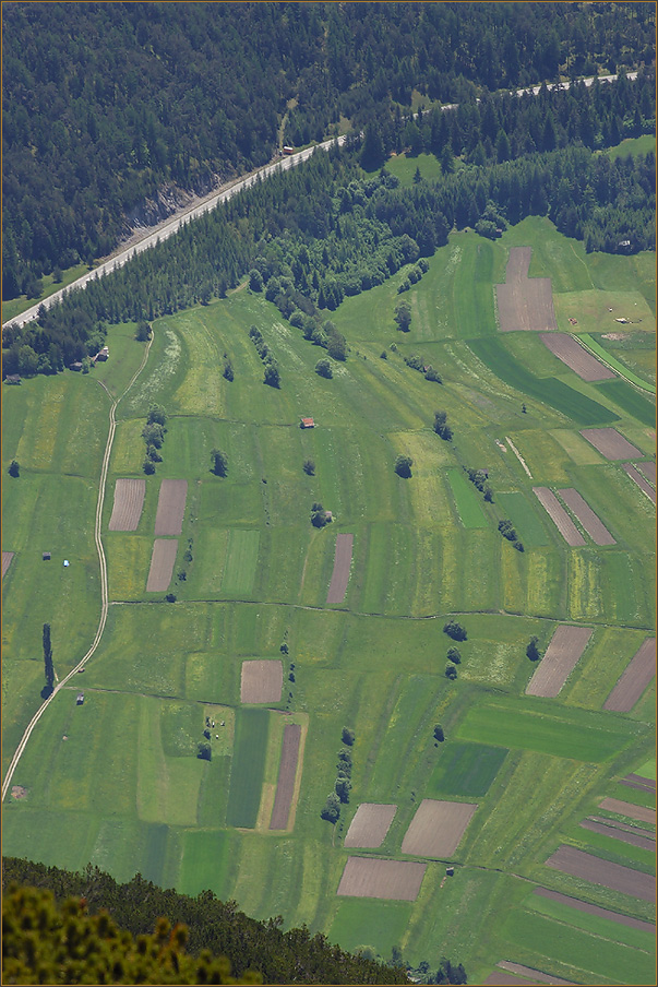 farmland in the mountains 2 :: bauernland