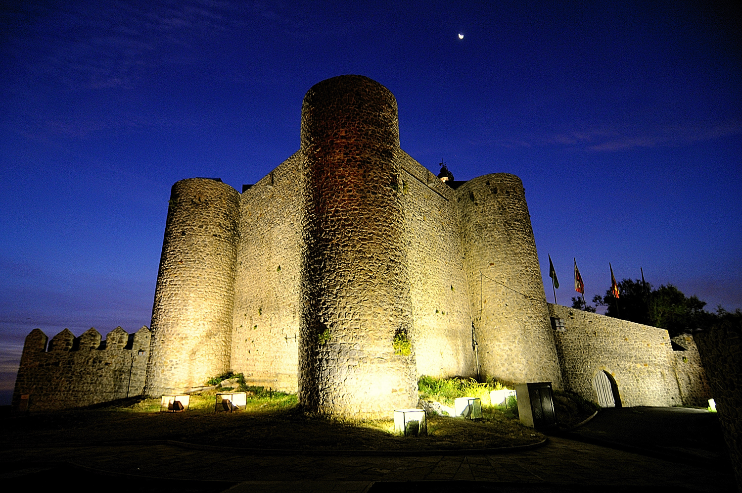 faro castro urdiales