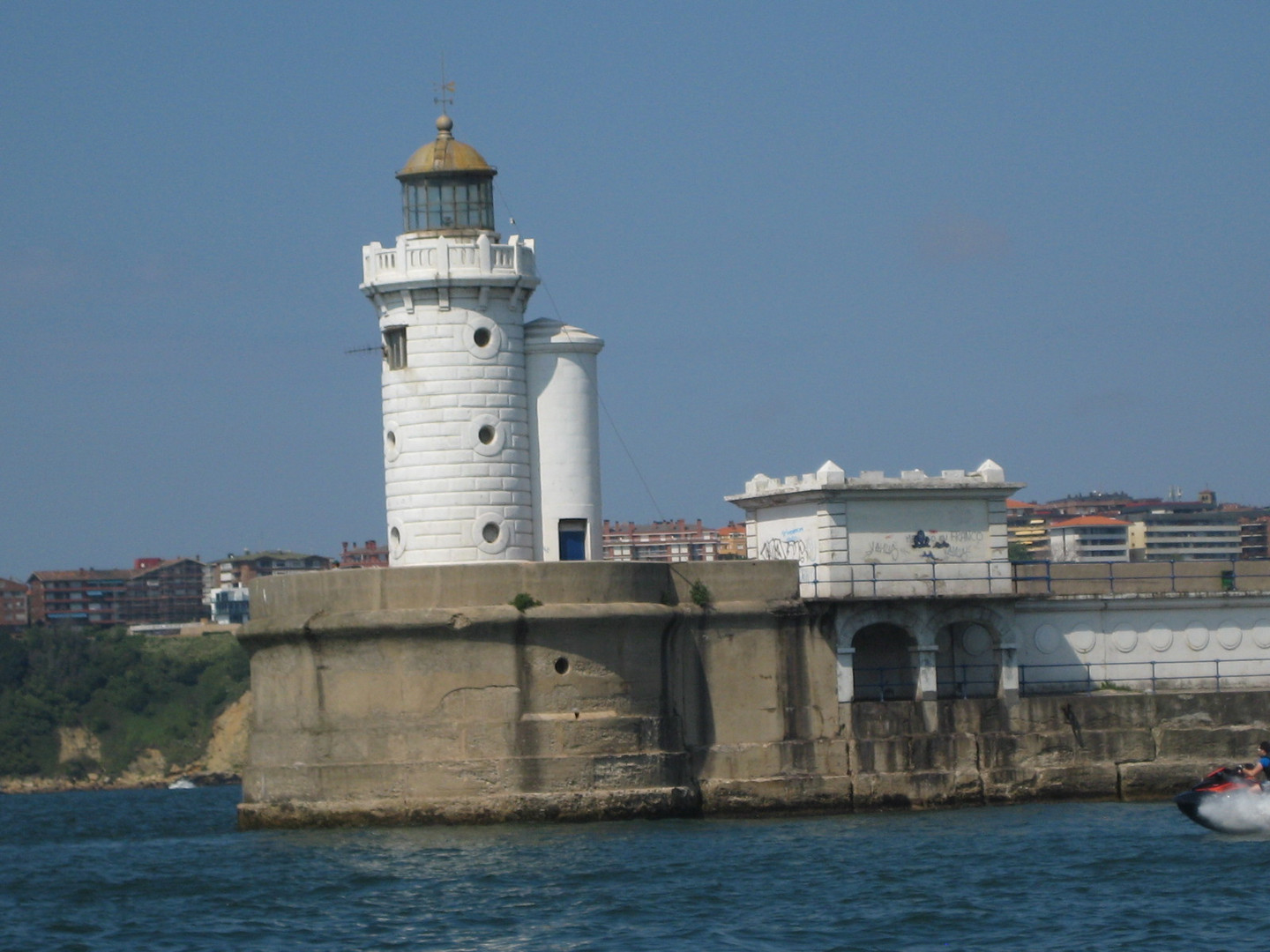 FARO DE ALGORTA