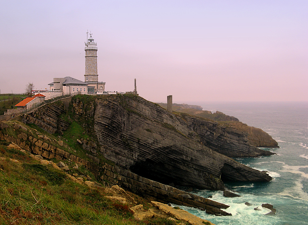 Faro de Cabo Mayor