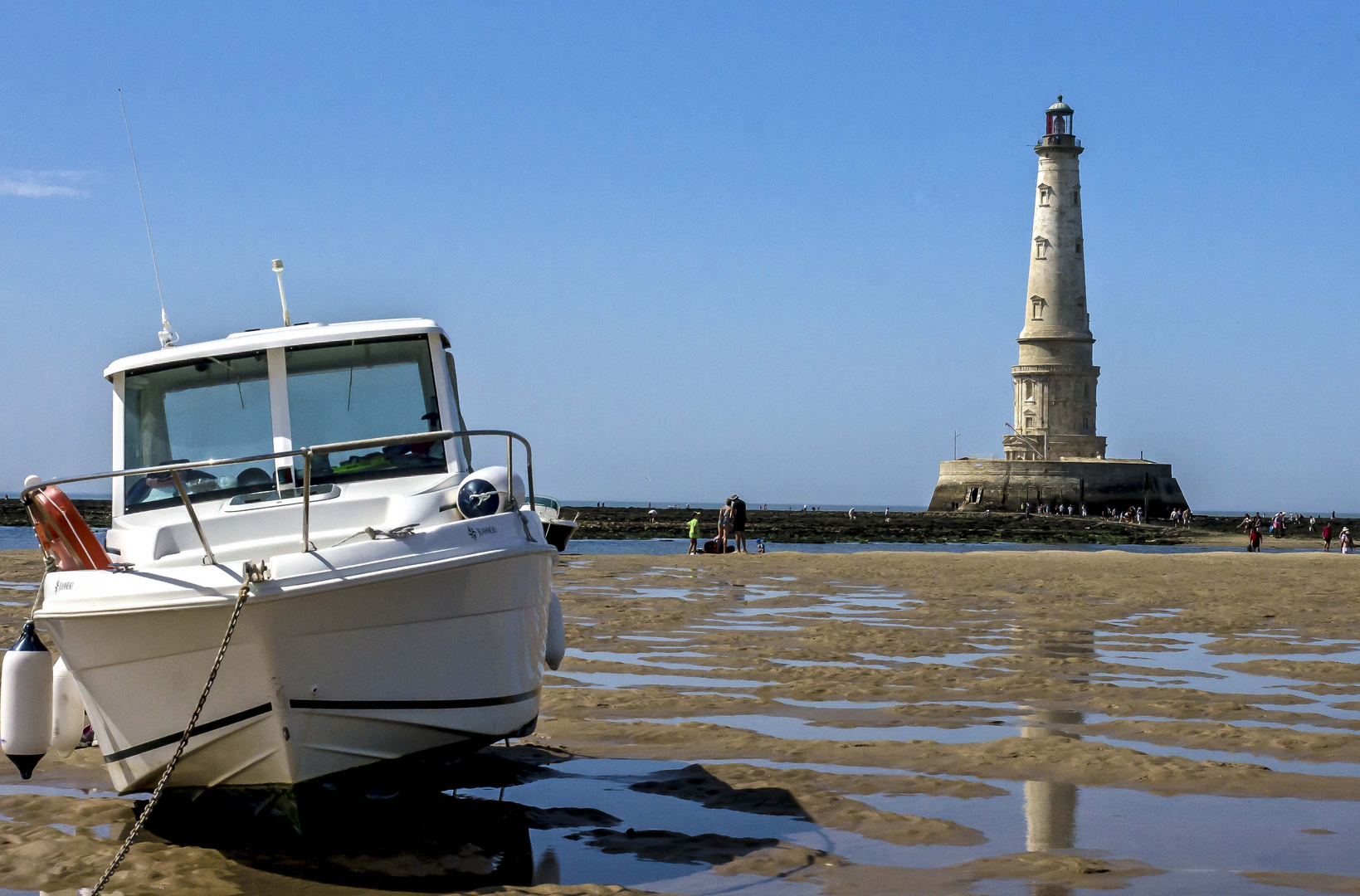 Faro de courdouan