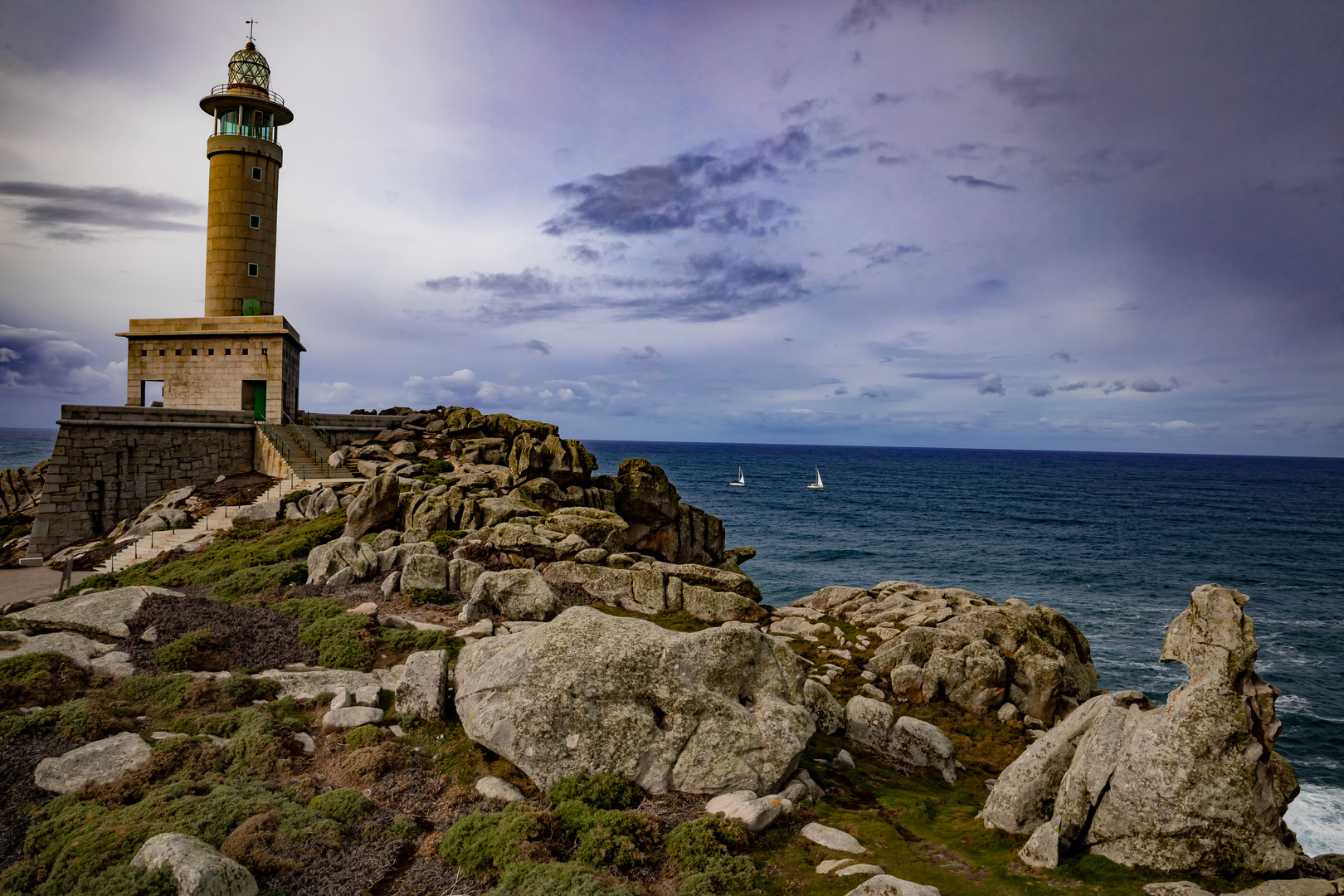 Faro de Punta Nariga