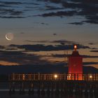 Faro Rosso con luna