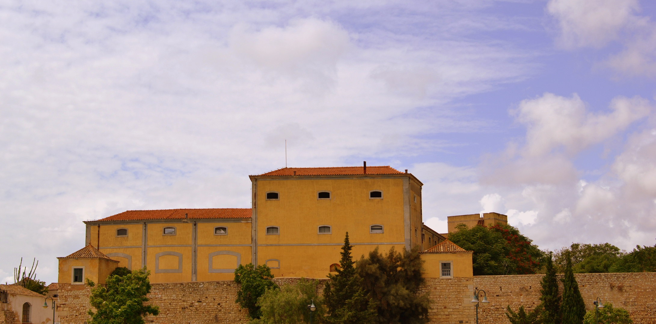 Faro Stadtmauer 2