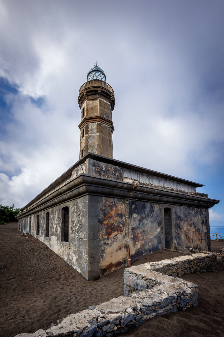 ~ Farol dos Capelinhos ~