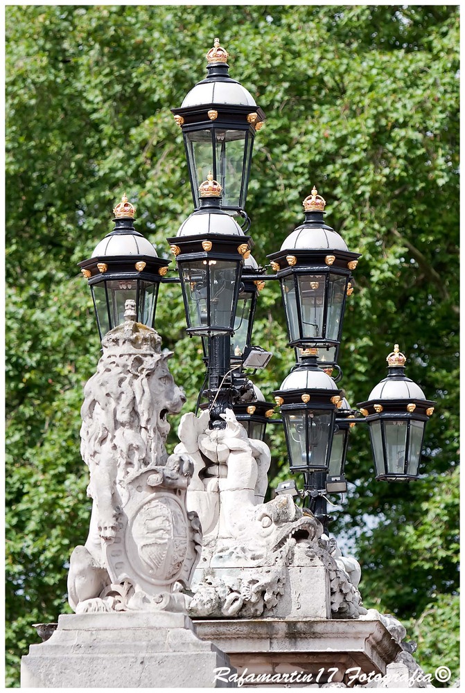 Farola 2 (London)