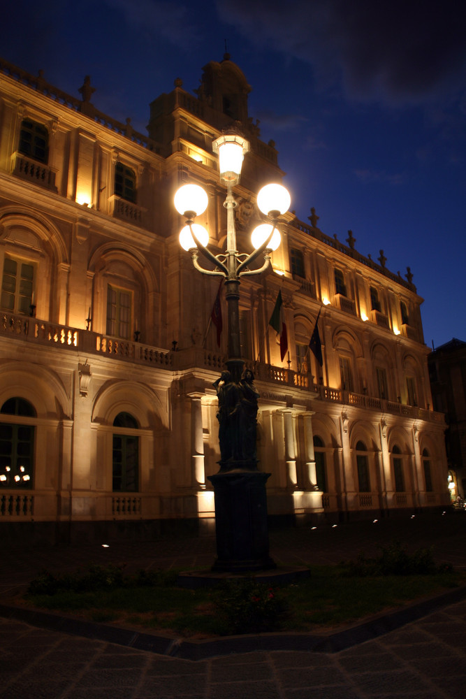 FAROLA EN CATANIA