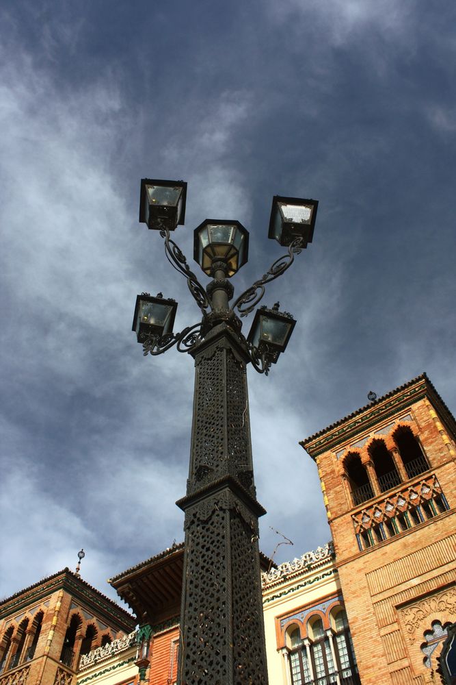 farola y pabellón mudejar