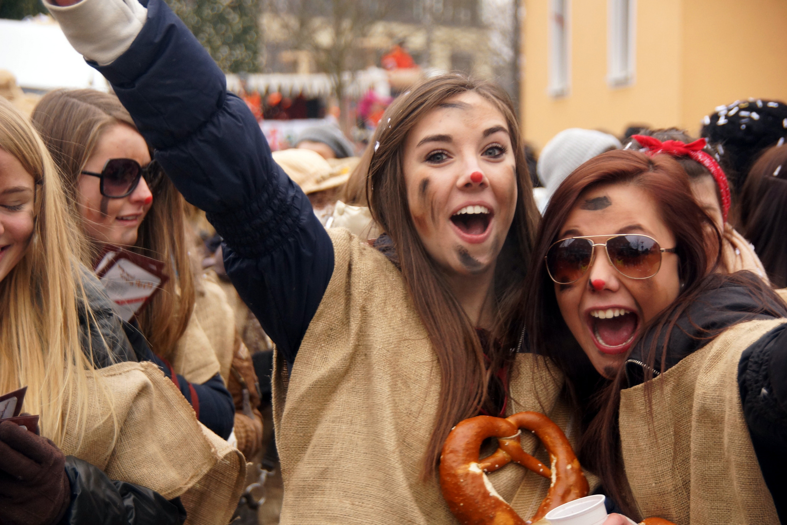 Fasching- Hellau