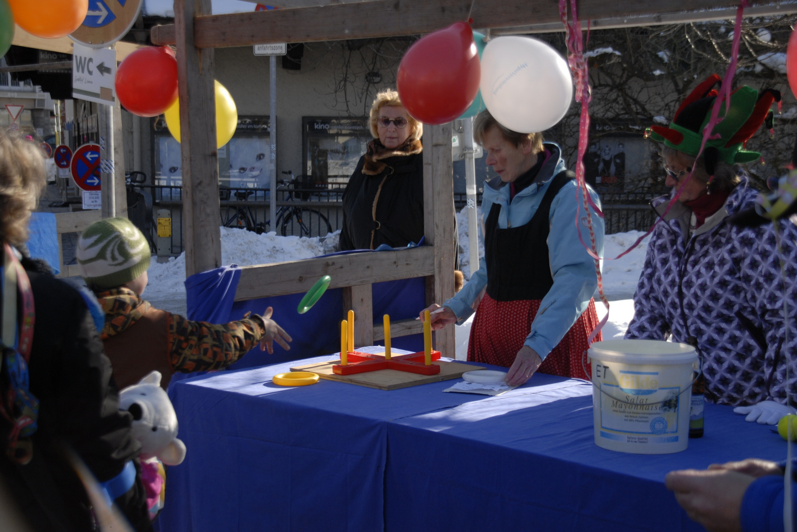 Fasching in Garmisch " das Ringelspiel "