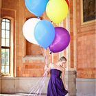 .Fashion meets Ballons.