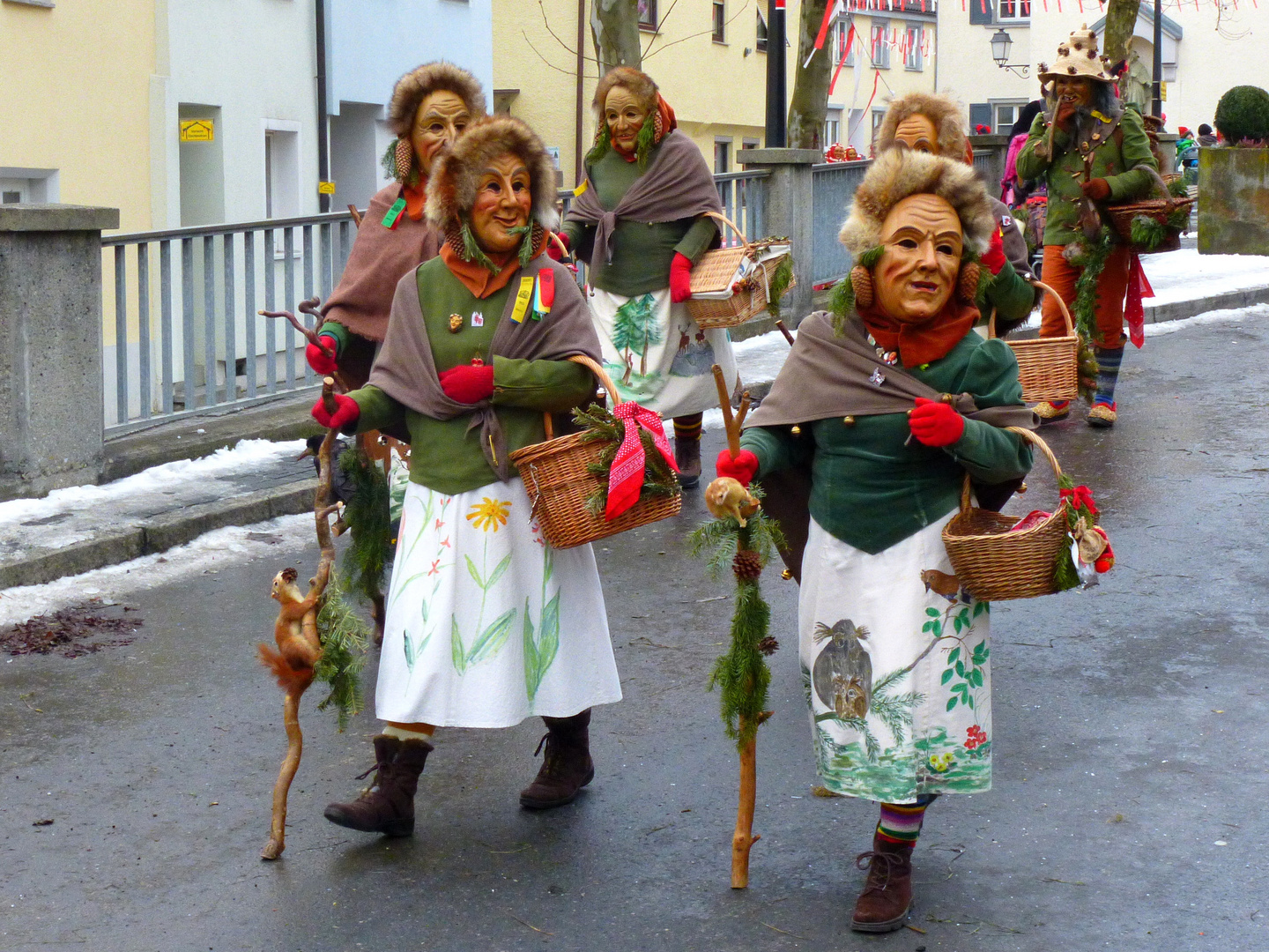 Fasnet : Waldweible und Wurzelsepp