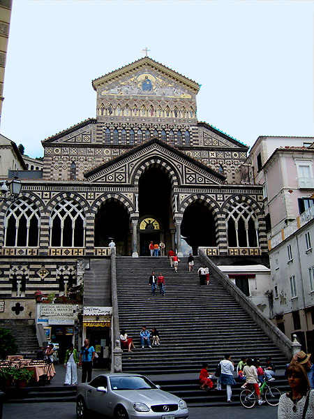 Fassade des Dom von Amalfi