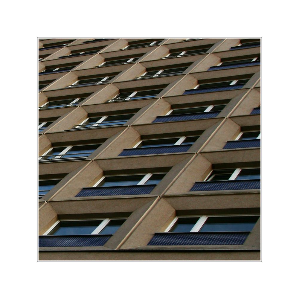 Fassade II im Quadrat