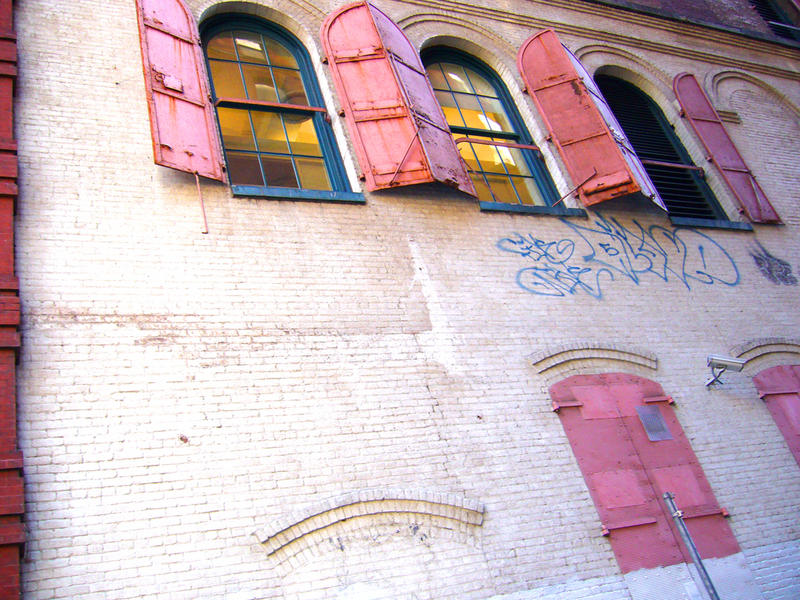 Fassade mit pink