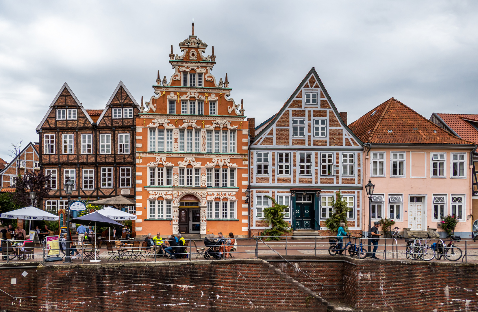 Fassaden am alten Hansehafen Stade