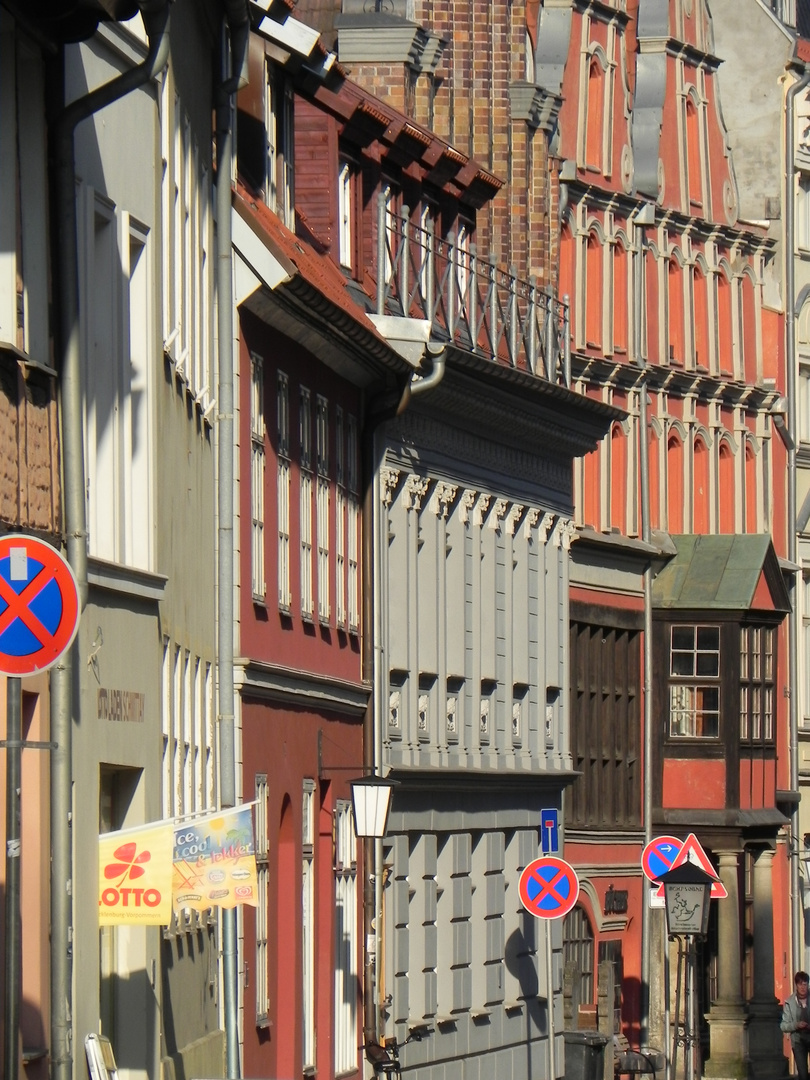 fassaden in Stralsund - hier in der Badenstraße