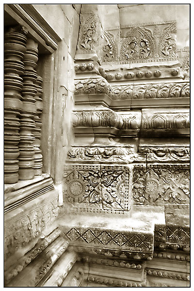 Fassadendetail am Hauptheiligtum - Prasat Hin Phanom Rung - Isaan