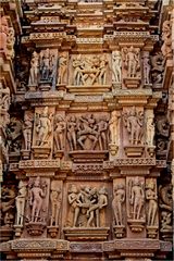 Fassadenschmuck am Kandariya Mahadev Tempel in Khajuraho