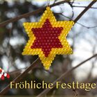 Fast fällt es schwer, fröhliche Festtage zu wünschen,