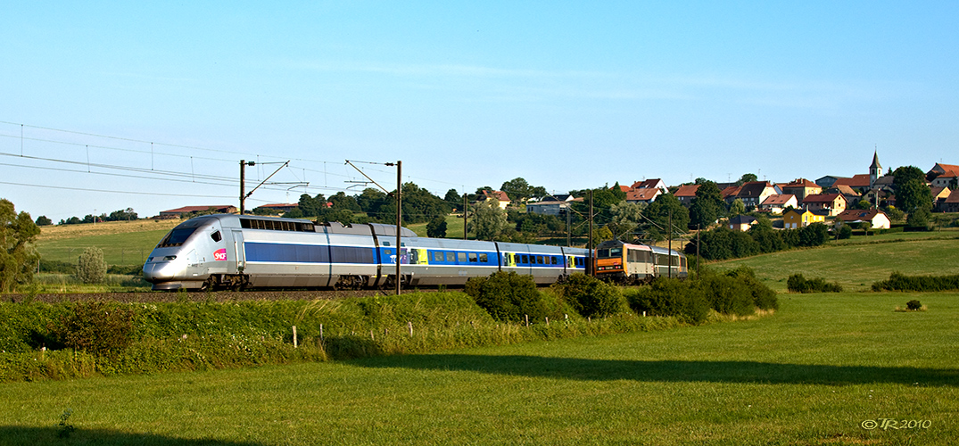 Fast meeting in the countryside