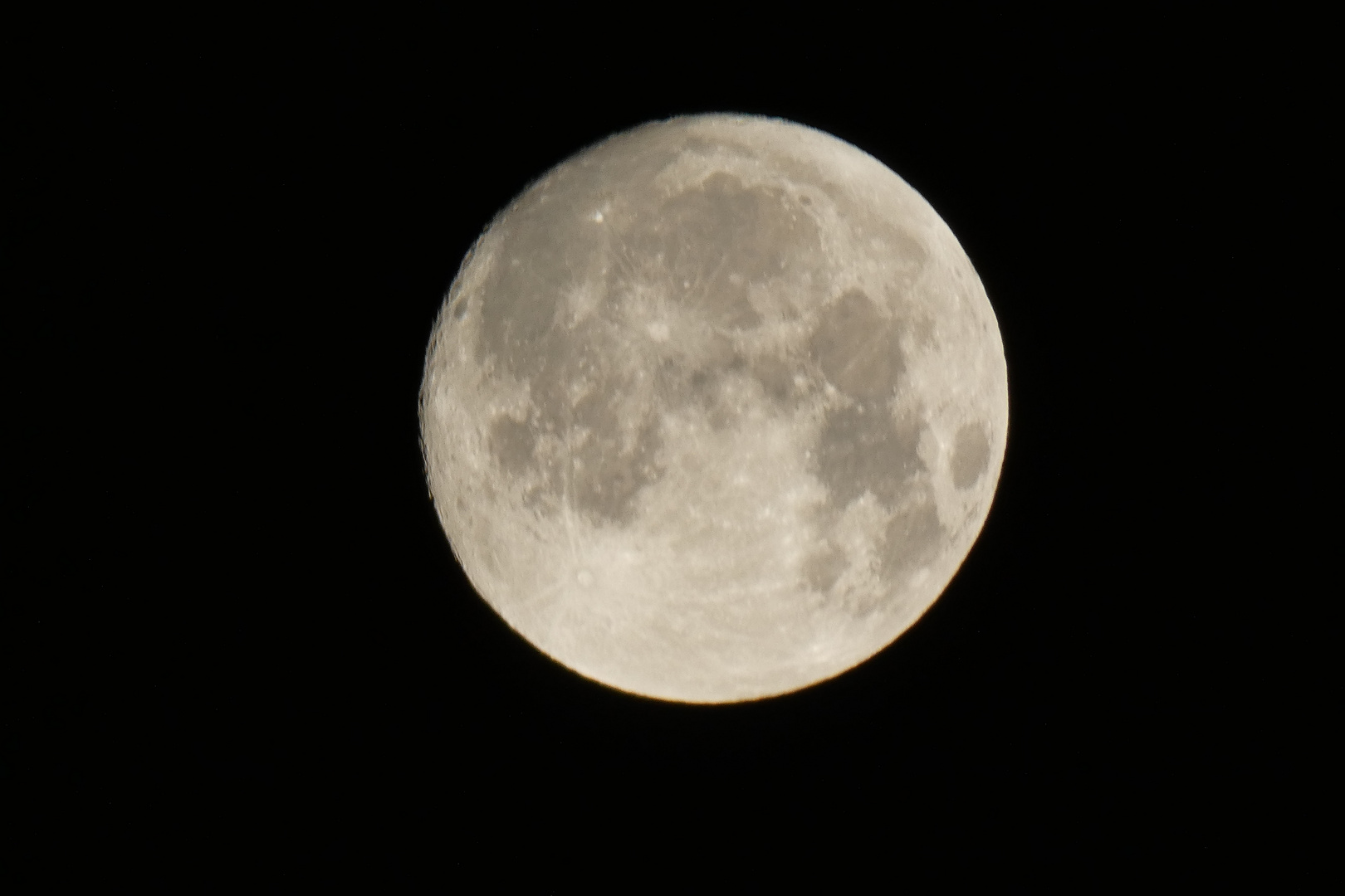 Fast Vollmond am 20. Januar 2019  um 5.30 Uhr