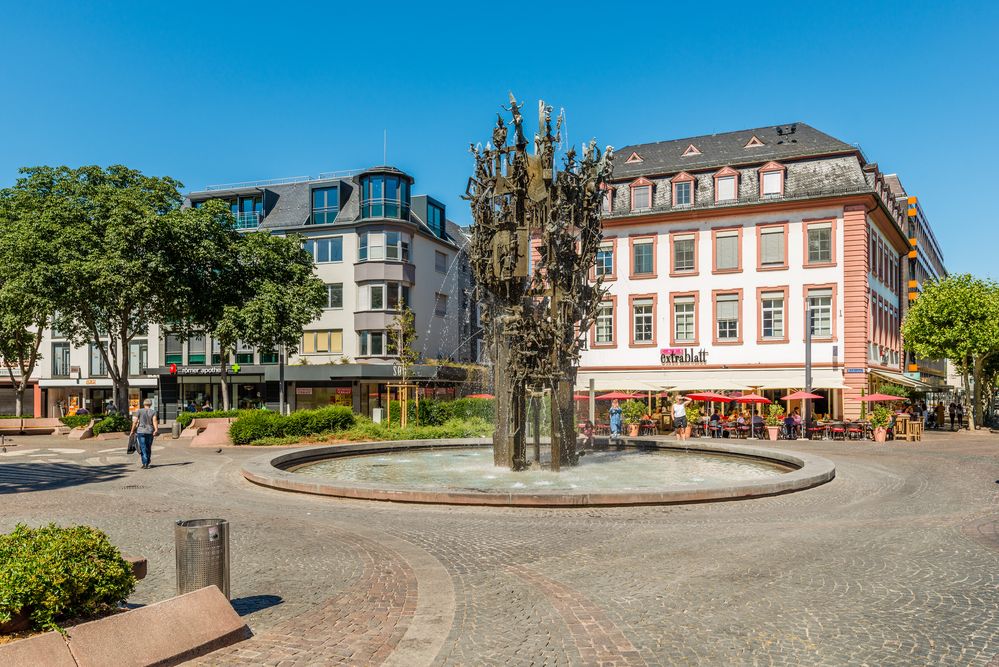 Fastnachtsbrunnen Mainz Foto & Bild | schillerplatz, rhein, mainz