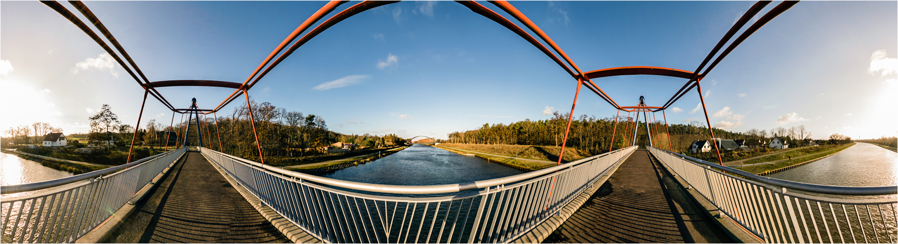 Faszination Brücke (360°-Ansicht)