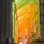 Faszinierende Lichtspiele in der Sagrada Familia in Barcelona