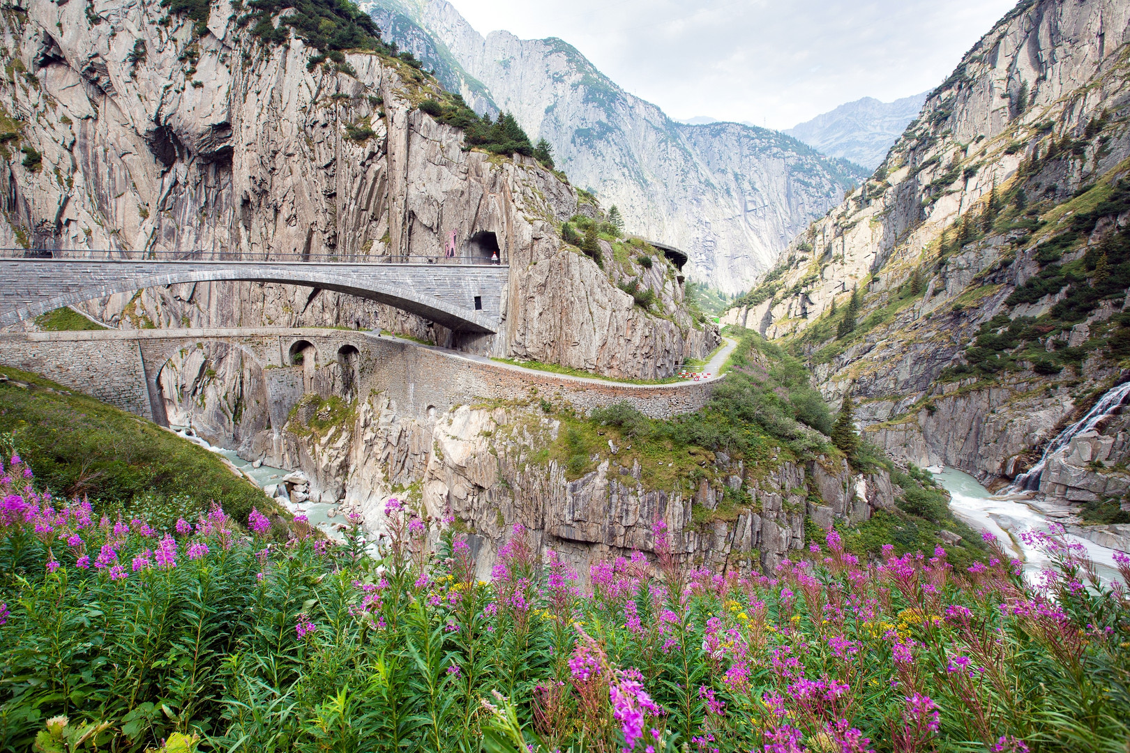 Faszinierende Teufelsbrücke Foto & Bild | europe, schweiz