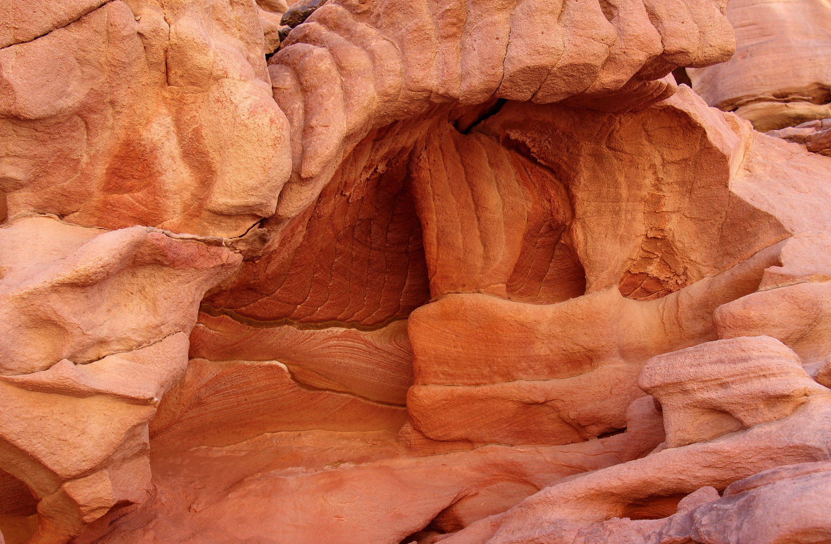 Faszinierender Coloured Canyon im Süden des Sinai